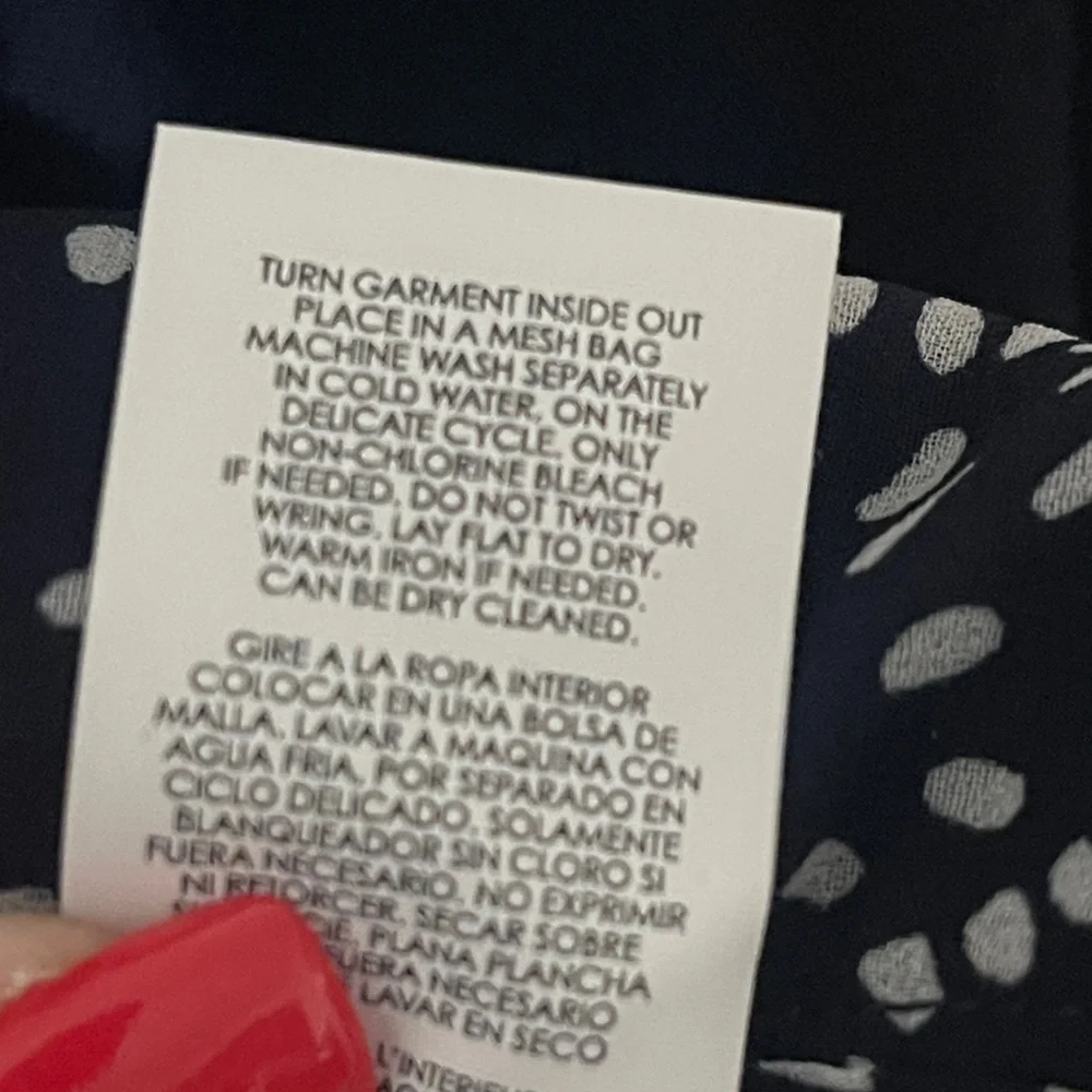 CAbi navy/white blazer with gold buttons Size 4- NWOT - Picture 5 of 7